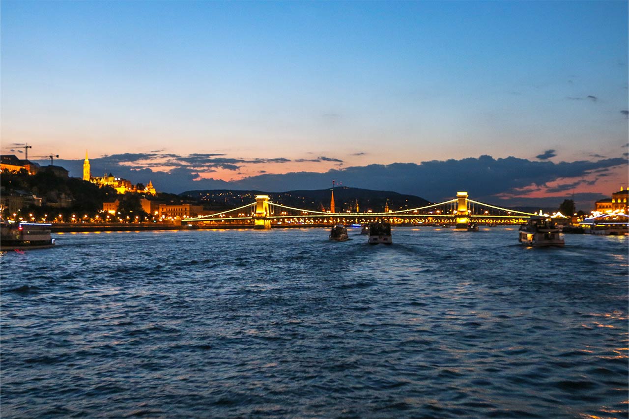 Crucero por el Danubio a su paso por Budapest