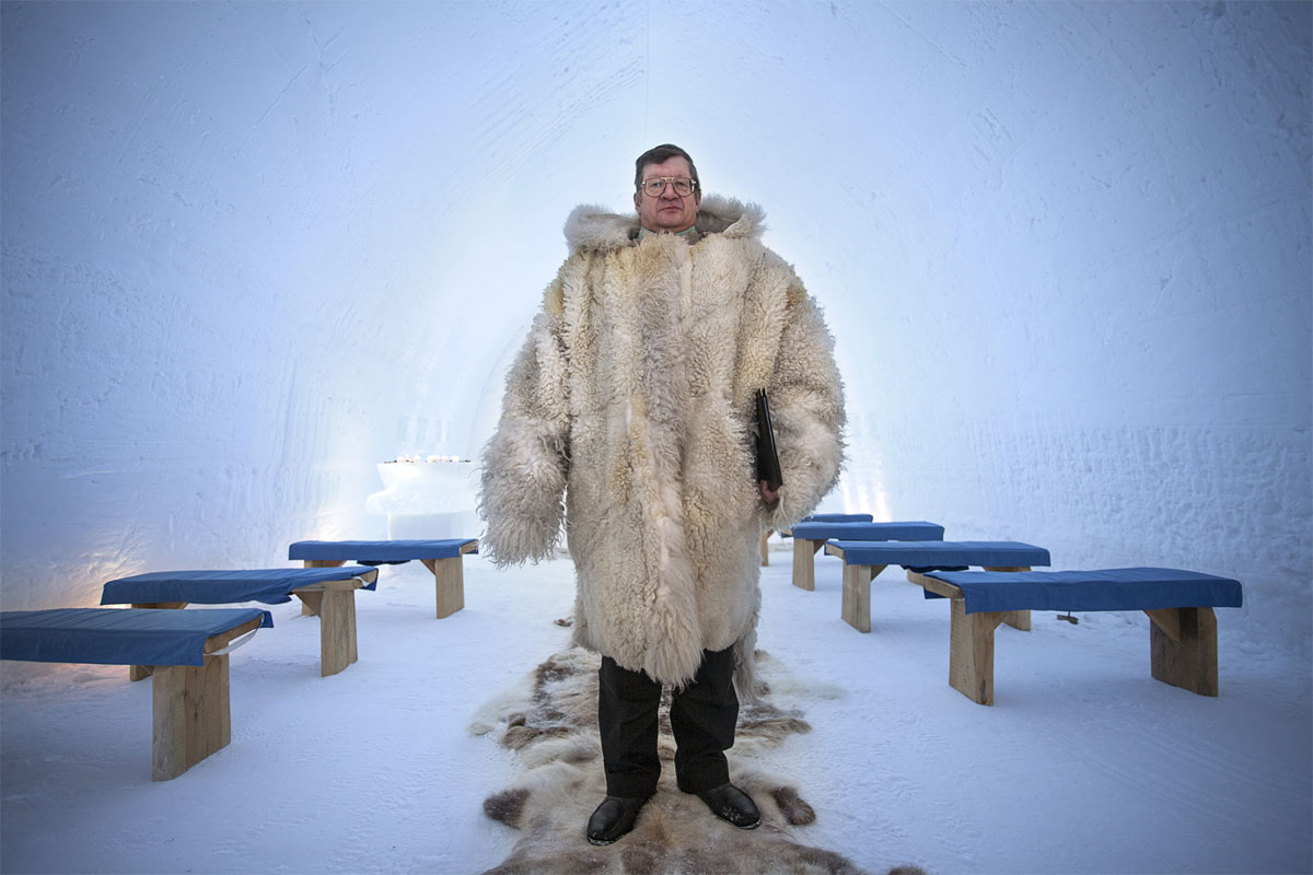 Exposición fotográfica habitat, juez de paz Finlandia