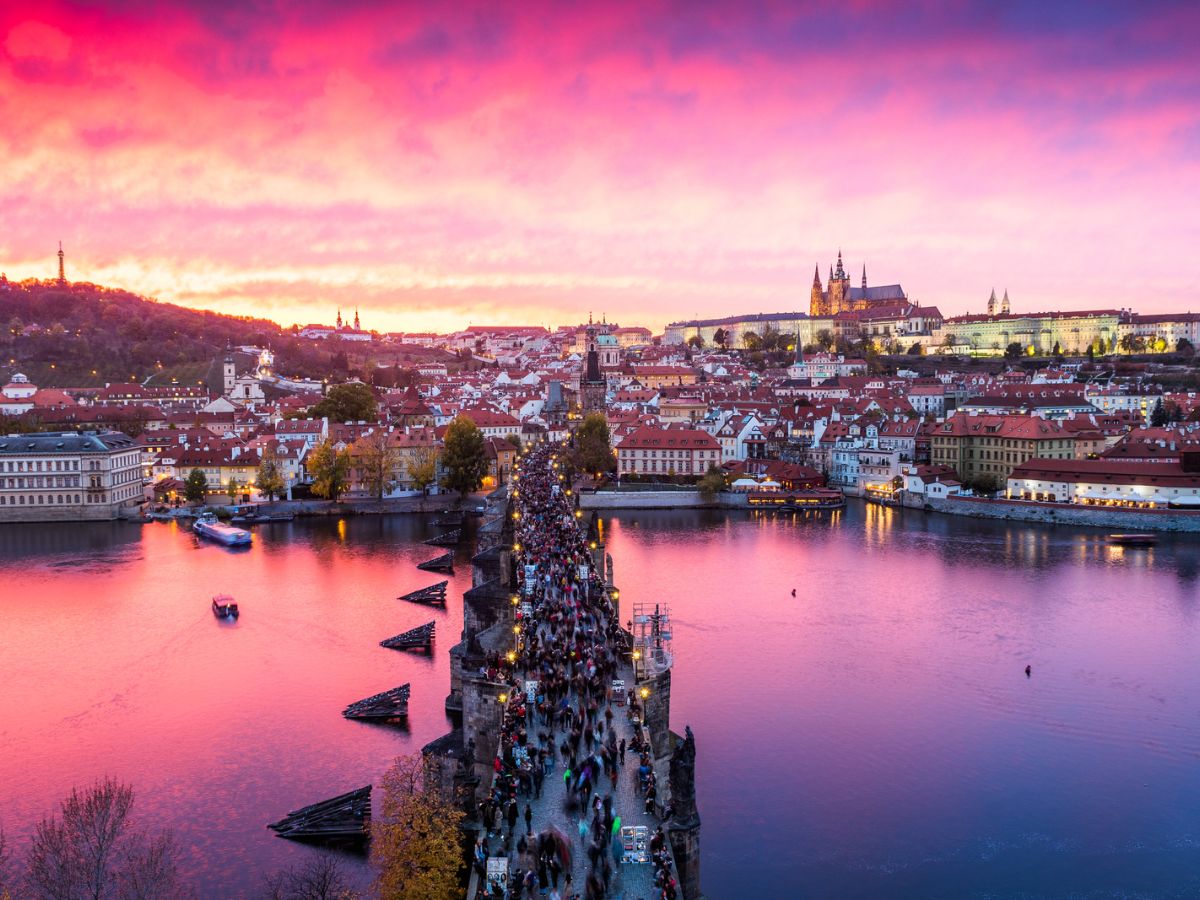 crucero fluvial por praga