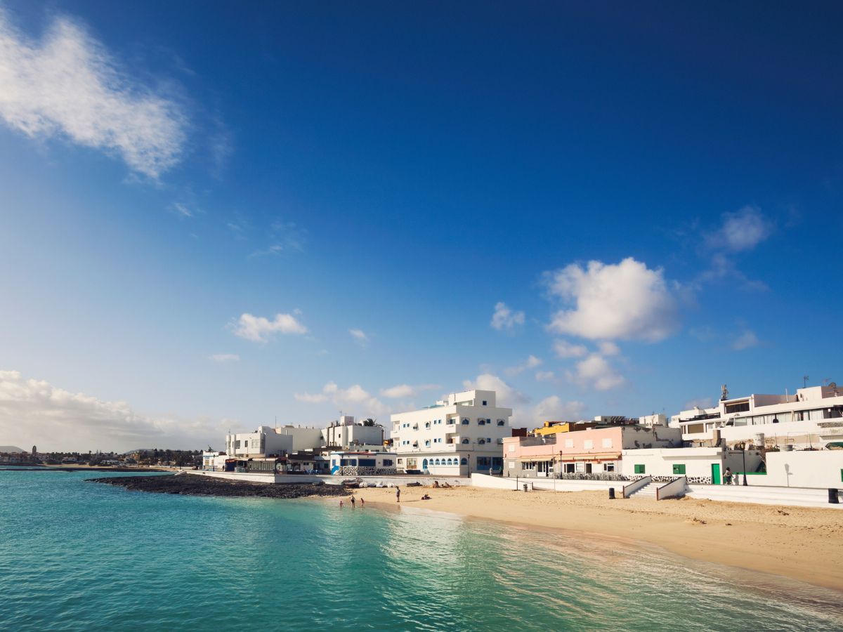 donde dormir al viajar en fuerteventura